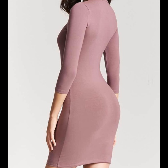Lace-up Bodycon Dress Mauve NWT - Picture 3 of 4